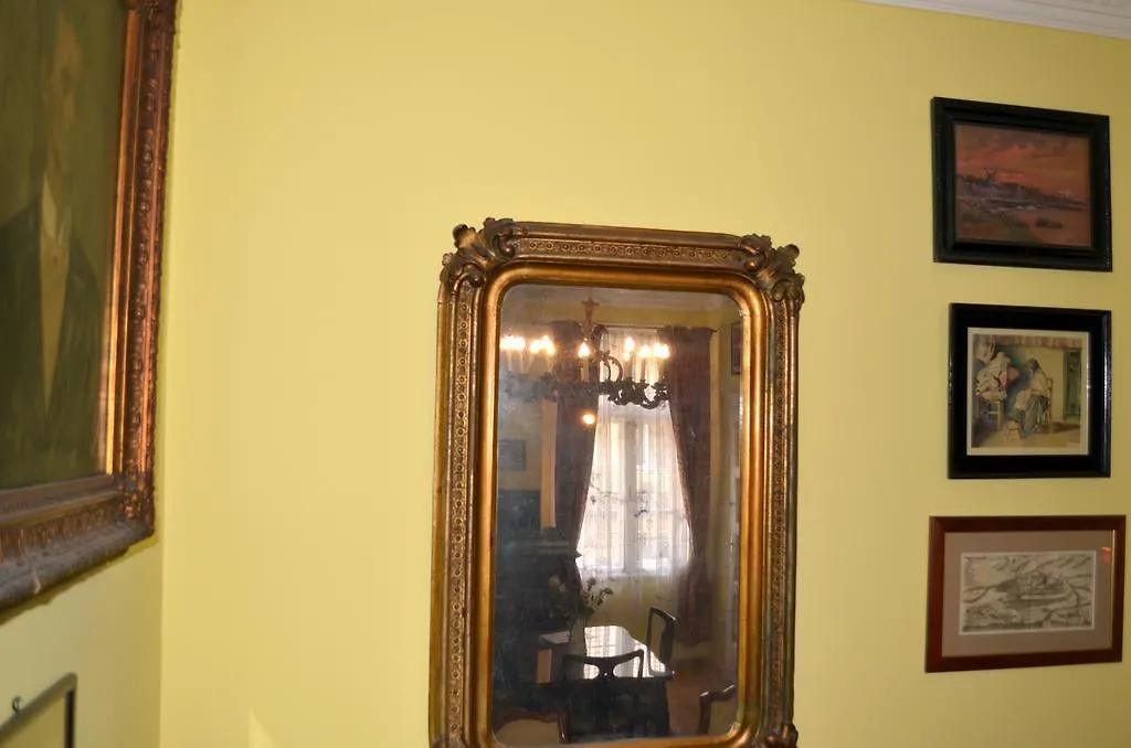Central Market Apt Vamhaz Koerut Budapest Apartment